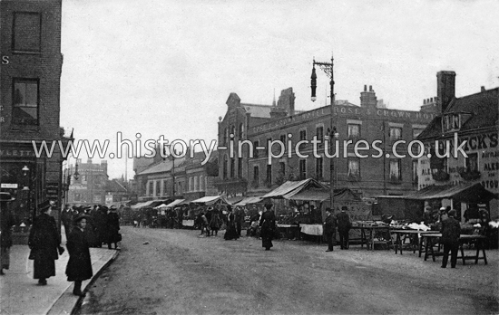 The Market Place, Watford, Herts. c.1915